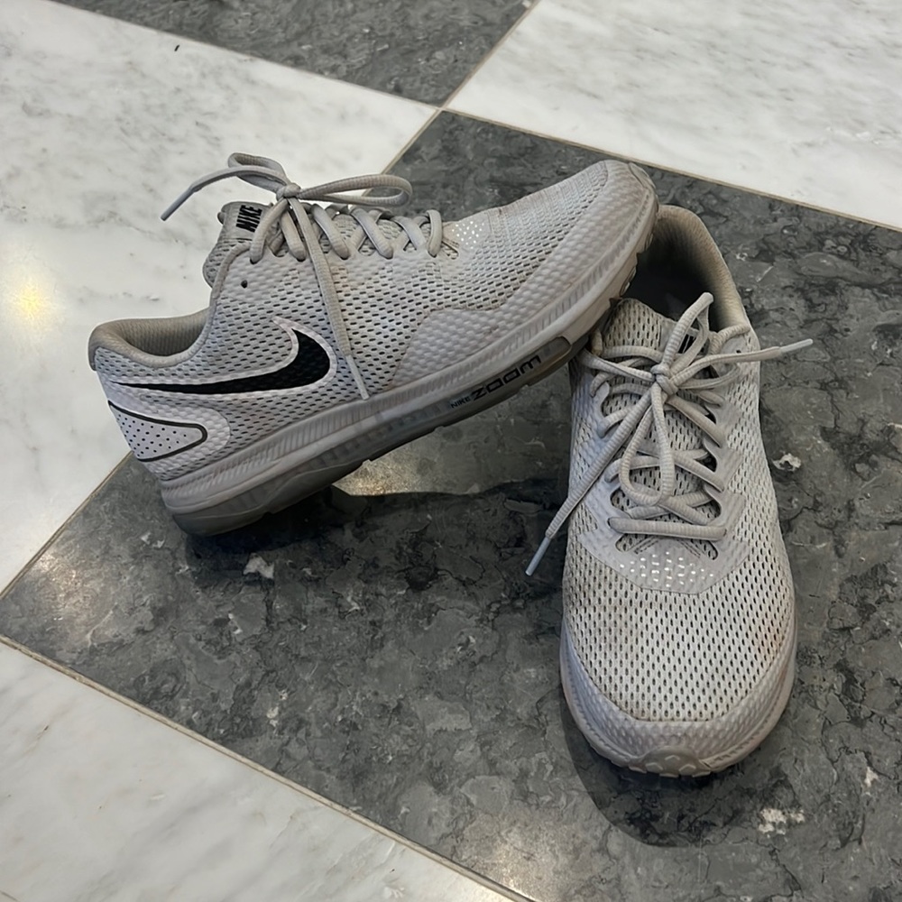 Nike zoom 8